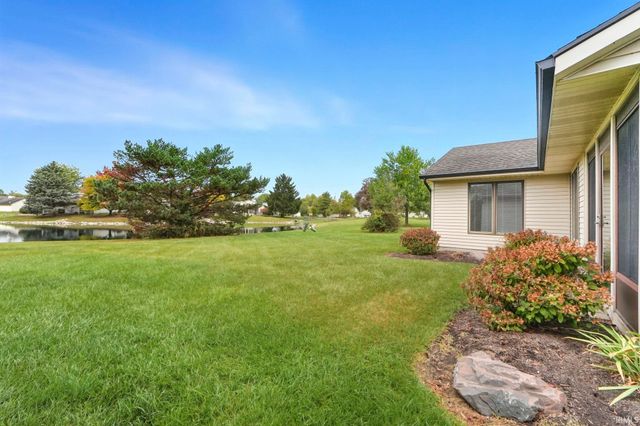 2928 Wood Knoll Lane, Fort Wayne, IN 46804