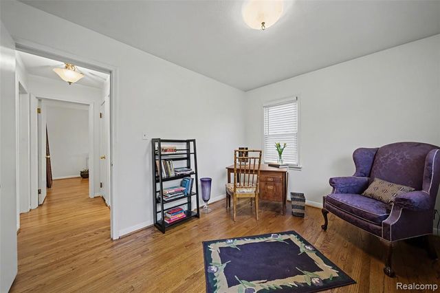 2710 Dorchester Road, Birmingham, MI 48009