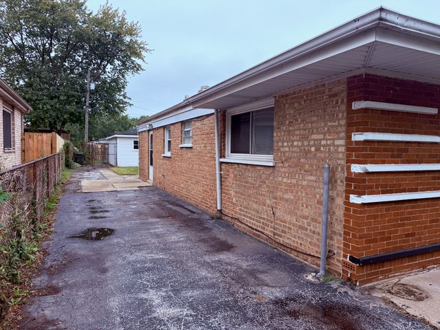 14738 Blackstone Avenue, Dolton, IL 60419