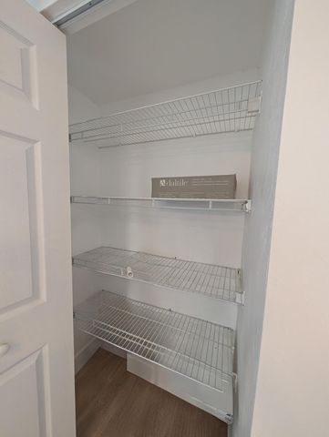 2715 Tigertail Avenue Apt 402, Miami, FL 33133