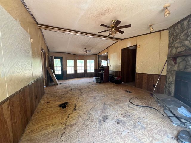 530 Wilkins Ford Road, Inman, SC 29349