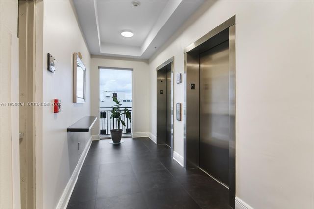 2650 SW 37th Ave 901, Miami, FL 33133