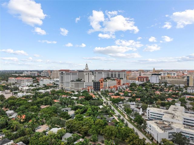 2650 SW 37th Ave 901, Miami, FL 33133