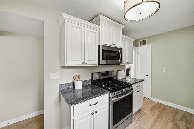 8305 N Whitney ROAD, Fox Point, WI 53217