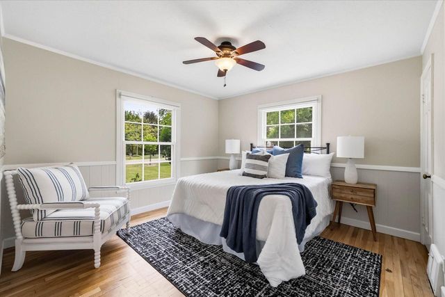 8305 N Whitney ROAD, Fox Point, WI 53217