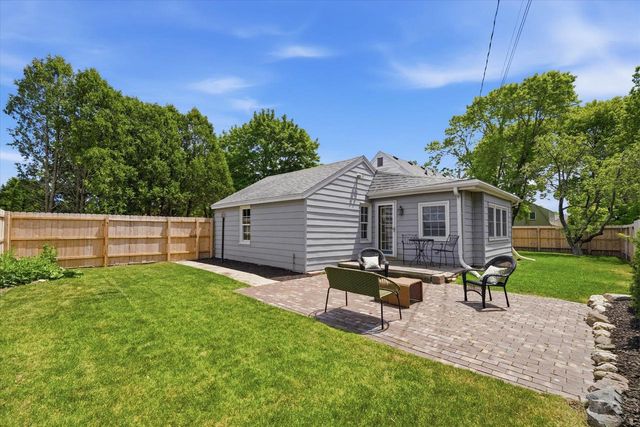 8305 N Whitney ROAD, Fox Point, WI 53217