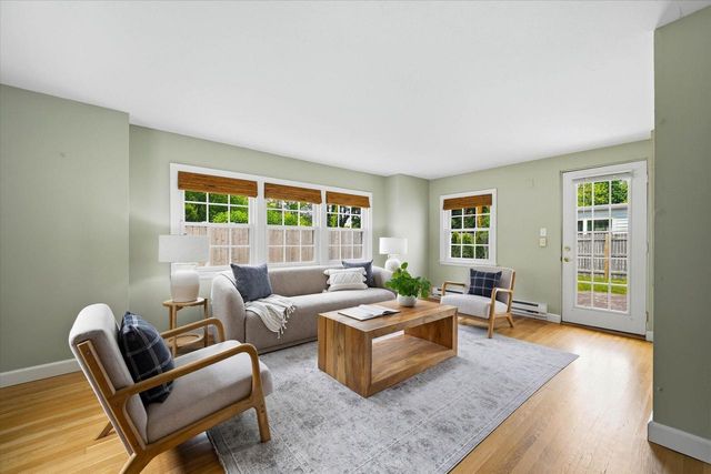 8305 N Whitney ROAD, Fox Point, WI 53217