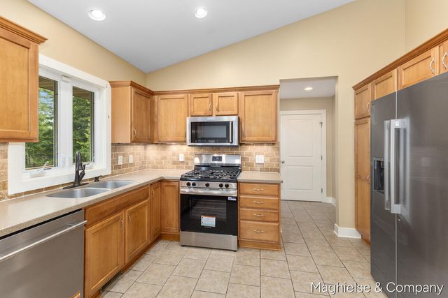 8665 Shore Way Drive Sw, Byron Twp, MI 49315