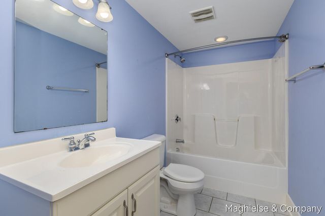 8665 Shore Way Drive Sw, Byron Twp, MI 49315