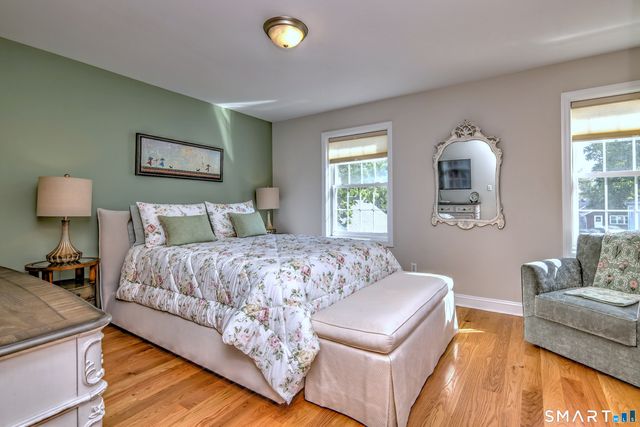 32 Grant Street, Milford, CT 06460