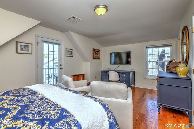 32 Grant Street, Milford, CT 06460