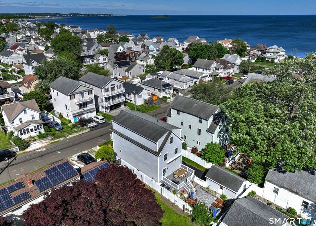 32 Grant Street, Milford, CT 06460