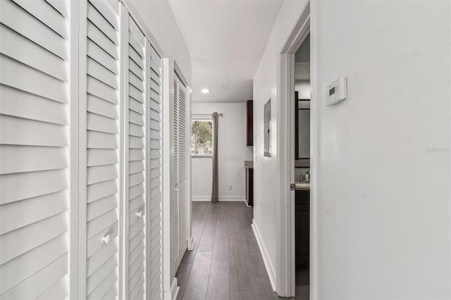 3206 W AZEELE STREET 120, Tampa, FL 33609