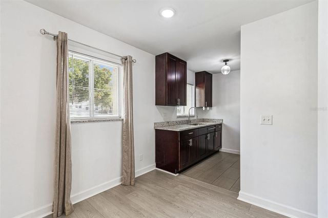 3206 W AZEELE STREET 120, Tampa, FL 33609