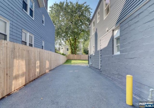 83 Bedford Street, East Orange, NJ 07018