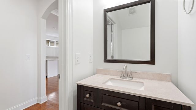 201 Acadia Ave, Franklin, TN 37064