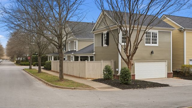 201 Acadia Ave, Franklin, TN 37064