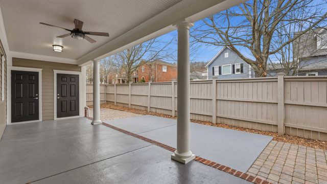 201 Acadia Ave, Franklin, TN 37064