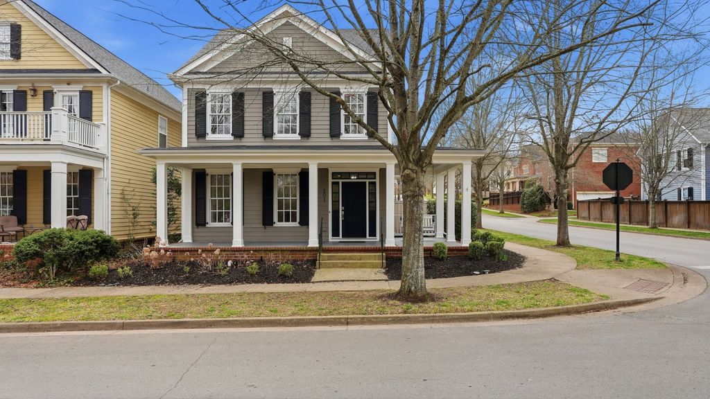 201 Acadia Ave, Franklin, TN 37064