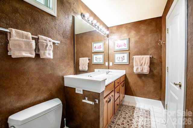 19568 Meta Road, Cornelius, NC 28031