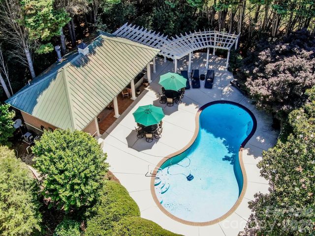 19568 Meta Road, Cornelius, NC 28031