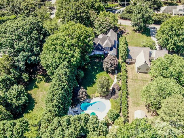 19568 Meta Road, Cornelius, NC 28031