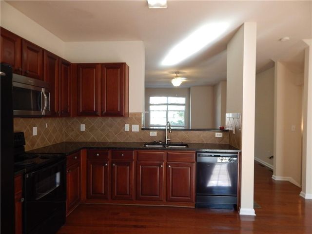 2199 Landing Walk Drive, Duluth, GA 30097