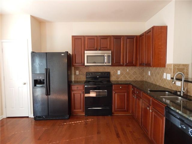 2199 Landing Walk Drive, Duluth, GA 30097