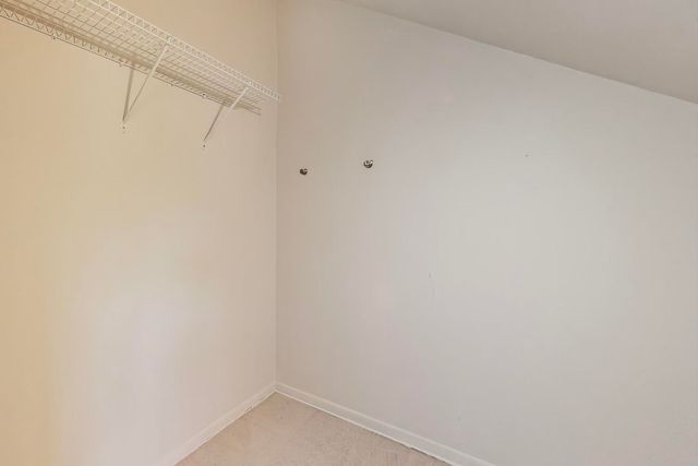 9454 Potter Road, Des Plaines, IL 60016