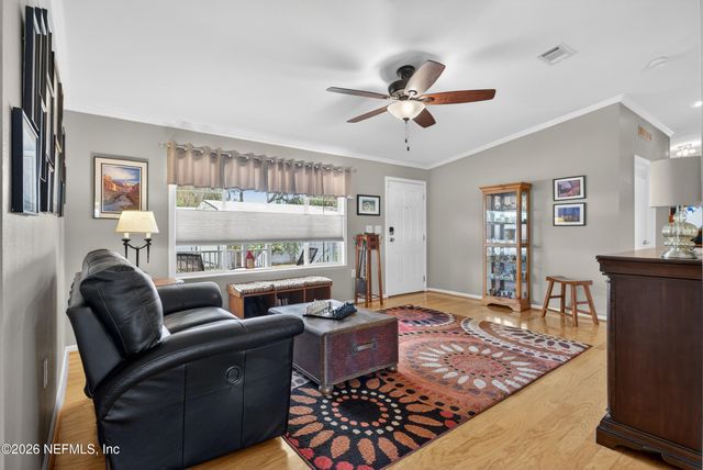 141 KITTY Avenue, Interlachen, FL 32148