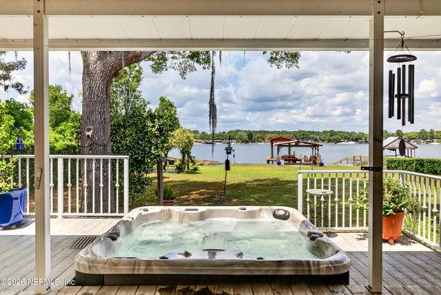 141 KITTY Avenue, Interlachen, FL 32148