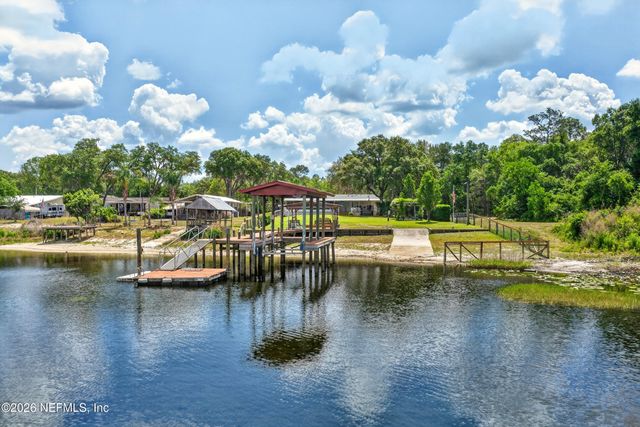 141 KITTY Avenue, Interlachen, FL 32148