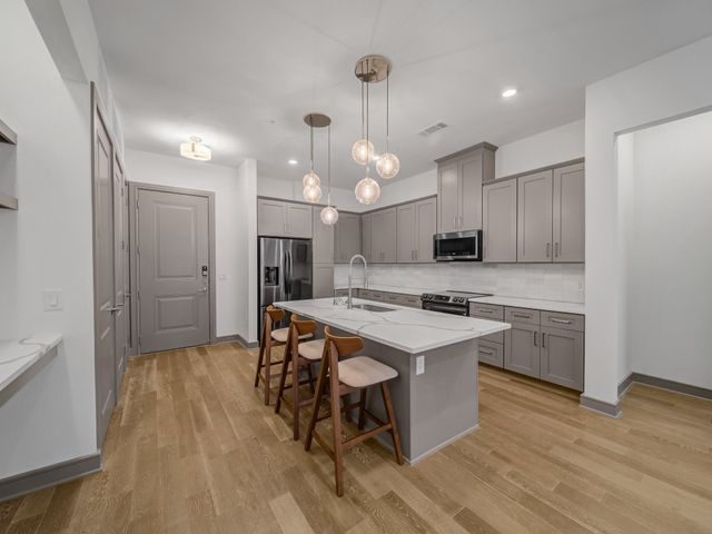 2700 Old Denton Road 3352, Carrollton, TX 75007
