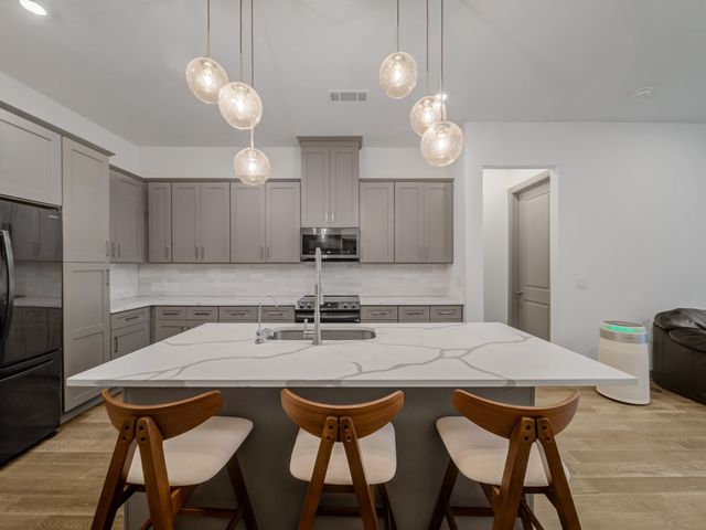 2700 Old Denton Road 3352, Carrollton, TX 75007