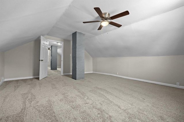2210 E 24th Street, Granite City, IL 62040