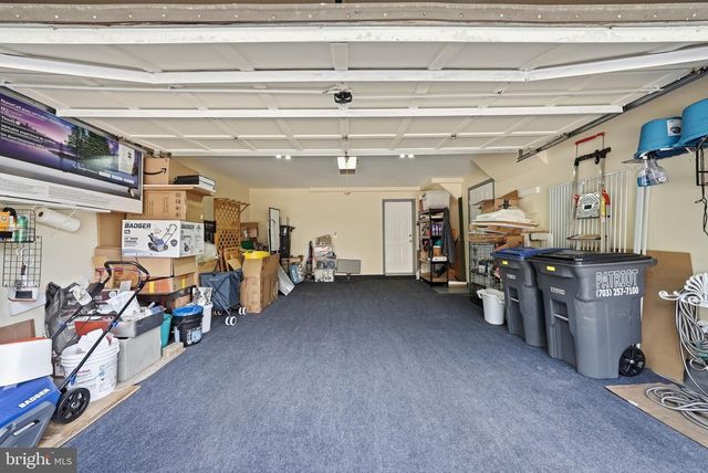4118 BROOKGREEN DR, Fairfax, VA 22033