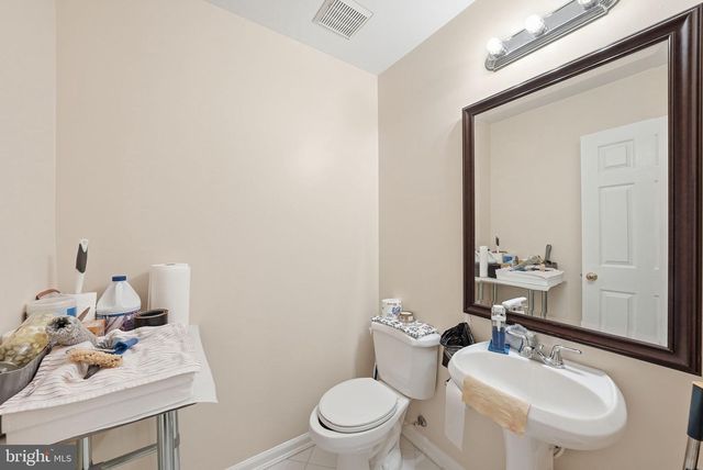4118 BROOKGREEN DR, Fairfax, VA 22033