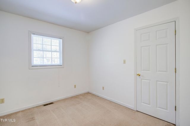 308 Friendship Road, Bristol, TN 37620