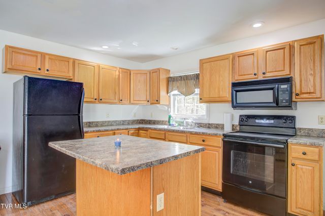 308 Friendship Road, Bristol, TN 37620