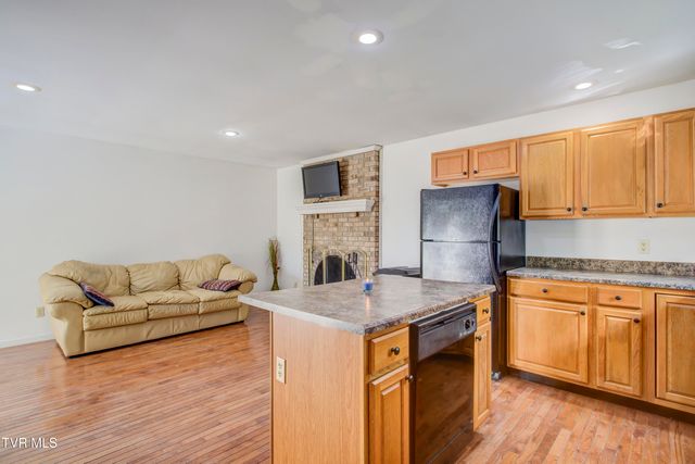 308 Friendship Road, Bristol, TN 37620
