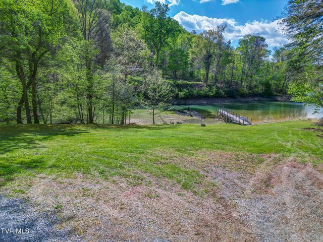 308 Friendship Road, Bristol, TN 37620