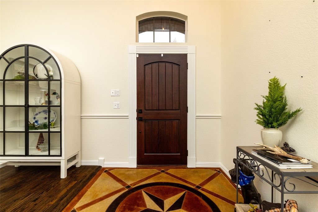 8308 Teja Trail, Benbrook, TX 76126 — photo 5