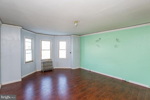 916 JEFFERSON AVE, Bristol, PA 19007