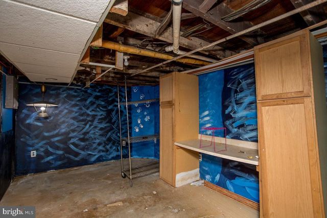 916 JEFFERSON AVE, Bristol, PA 19007