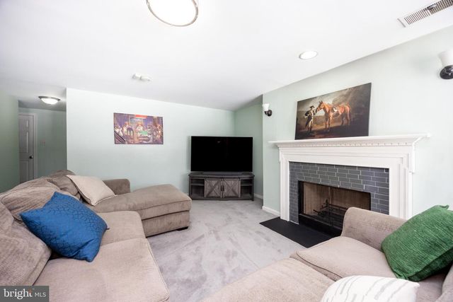 4423 SOMERSET, Upper Chichester, PA 19014