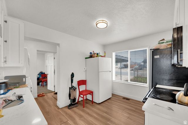 3657 S GRANGER DR, West Valley City, UT 84119