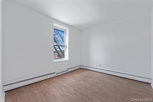 42-30 Douglaston Parkway 2P, Douglaston, NY 11363