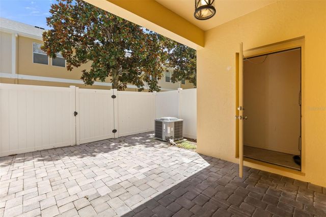 14030 SPARKLING COVE LANE 603, Windermere, FL 34786