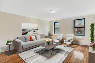 4489 Broadway # 7-B, New York City, NY 10040