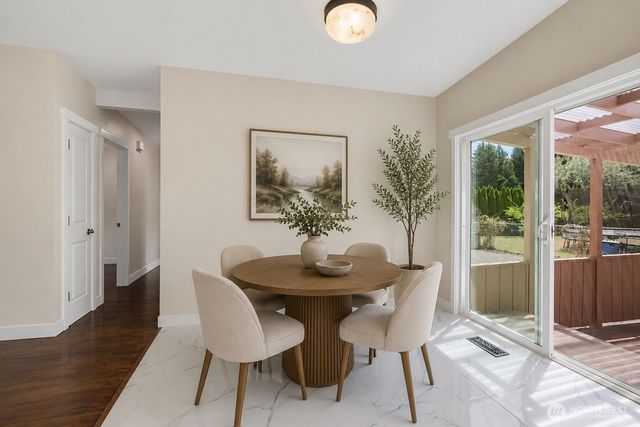 18625 SE 213th Street, Renton, WA 98058